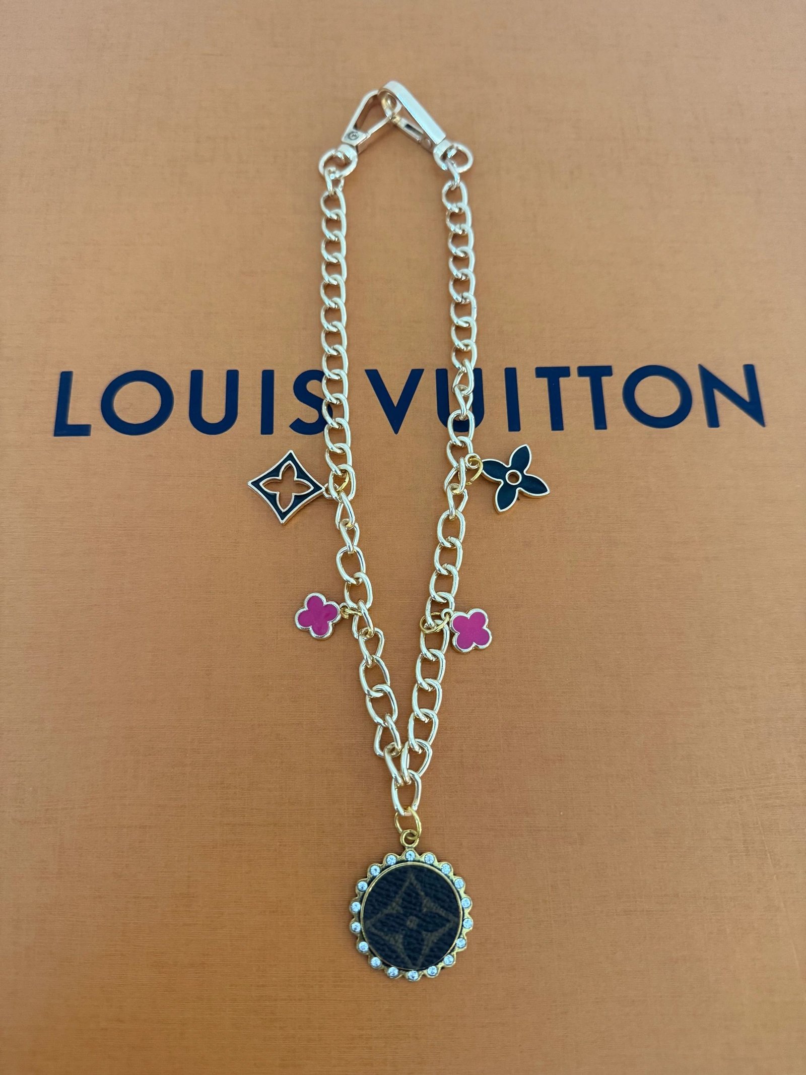 images Chain Bag Charm - Image 6