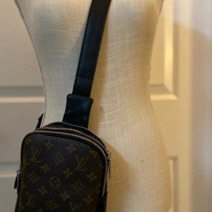 large gg sling bag/ crossbody