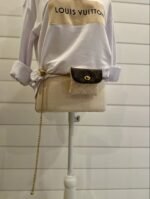 Small LV Adjustable Chain Belt Bag - Image 3