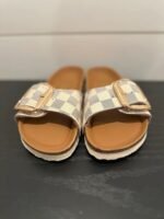 DA Big Buckle Sandal - Image 3