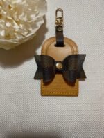 bow luggage tag charms