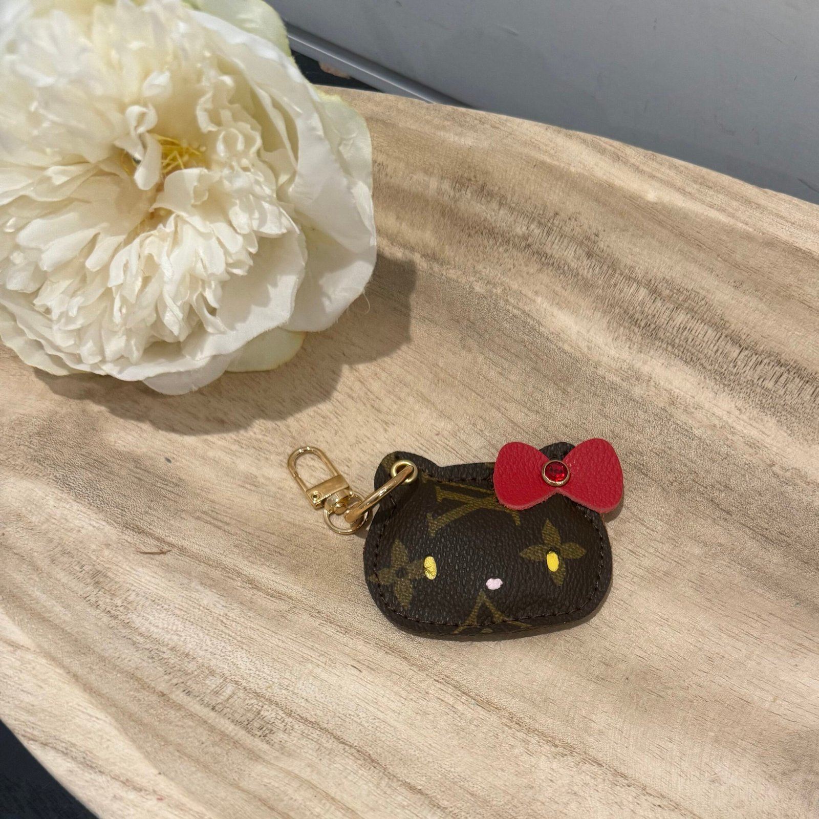 img_7897 Hello Kitty Charm / Keychain - Image 1