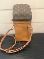 Small Crossbody / Phone Purse - Image 2