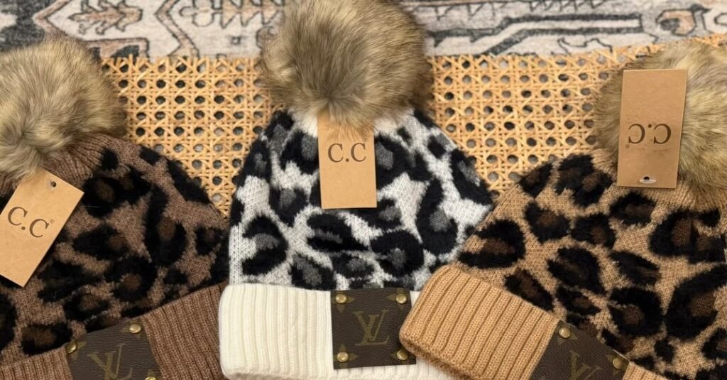 My goal this year has been to offer more 𝙍𝙀𝘼𝘿𝙔 𝙏𝙊 𝙎𝙃𝙄𝙋 products.

All products shown are ready to ship. There are quite a few so they will be uploaded in a few posts. 

For pricing, please comment under interested item(s) or send a message. 

You can also shop the website! 
Ashes2beautydesigns.com

𝓗𝓪𝓹𝓹𝔂 𝓢𝓱𝓸𝓹𝓹𝓲𝓷𝓰 🛍️