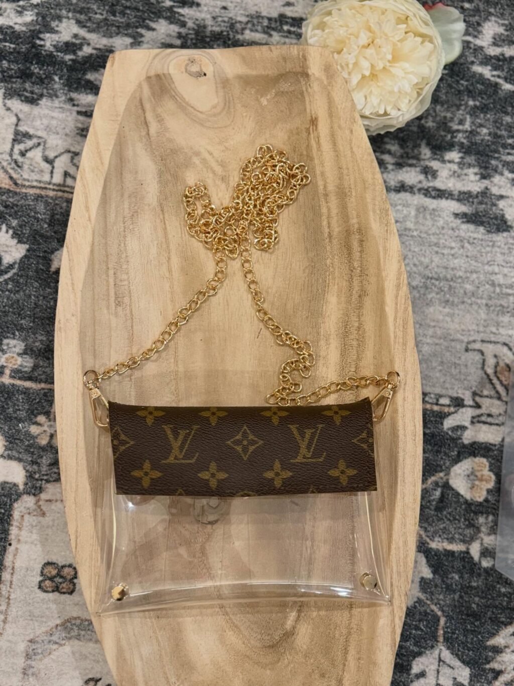 My goal this year has been to offer more 𝙍𝙀𝘼𝘿𝙔 𝙏𝙊 𝙎𝙃𝙄𝙋 products.

All products shown are ready to ship. There are quite a few so they will be uploaded in a few posts. 

For pricing, please comment under interested item(s) or send a message. 

You can also shop the website! 
Ashes2beautydesigns.com

𝓗𝓪𝓹𝓹𝔂 𝓢𝓱𝓸𝓹𝓹𝓲𝓷𝓰 🛍️