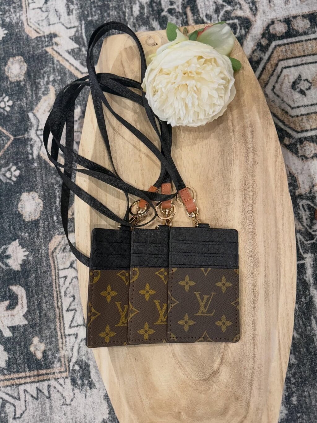 My goal this year has been to offer more 𝙍𝙀𝘼𝘿𝙔 𝙏𝙊 𝙎𝙃𝙄𝙋 products.

All products shown are ready to ship. There are quite a few so they will be uploaded in a few posts. 

For pricing, please comment under interested item(s) or send a message. 

You can also shop the website! 
Ashes2beautydesigns.com

𝓗𝓪𝓹𝓹𝔂 𝓢𝓱𝓸𝓹𝓹𝓲𝓷𝓰 🛍️