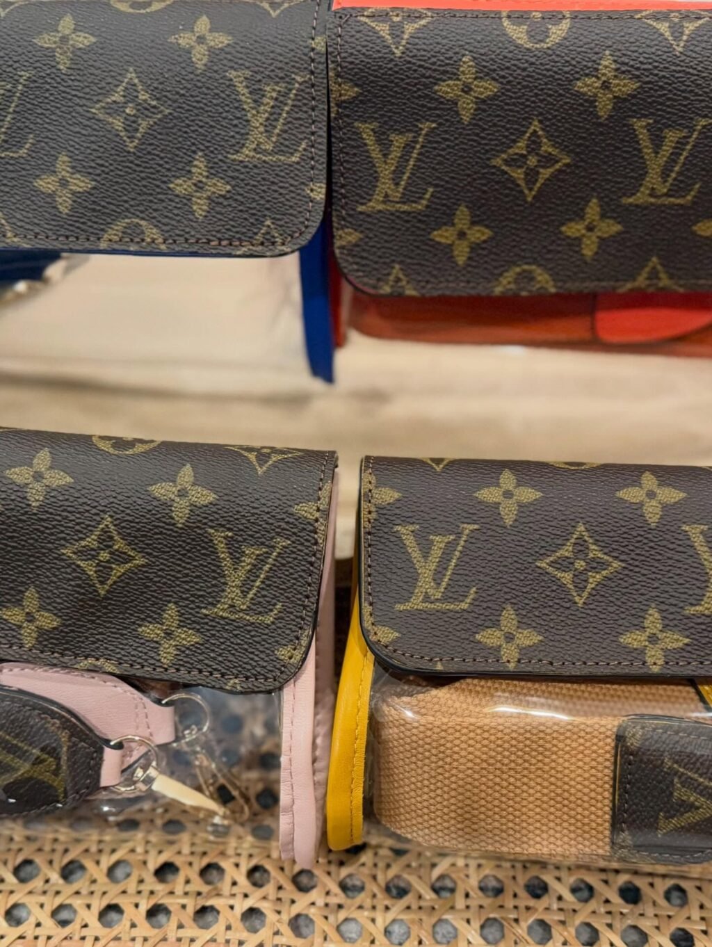 My goal this year has been to offer more 𝙍𝙀𝘼𝘿𝙔 𝙏𝙊 𝙎𝙃𝙄𝙋 products.

All products shown are ready to ship. There are quite a few so they will be uploaded in a few posts. 

For pricing, please comment under interested item(s) or send a message. 

You can also shop the website! 
Ashes2beautydesigns.com

𝓗𝓪𝓹𝓹𝔂 𝓢𝓱𝓸𝓹𝓹𝓲𝓷𝓰 🛍️