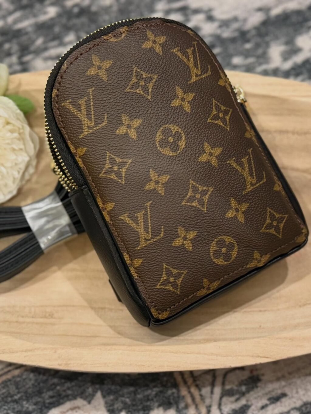 My goal this year has been to offer more 𝙍𝙀𝘼𝘿𝙔 𝙏𝙊 𝙎𝙃𝙄𝙋 products.

All products shown are ready to ship. There are quite a few so they will be uploaded in a few posts. 

For pricing, please comment under interested item(s) or send a message. 

You can also shop the website! 
Ashes2beautydesigns.com

𝓗𝓪𝓹𝓹𝔂 𝓢𝓱𝓸𝓹𝓹𝓲𝓷𝓰 🛍️